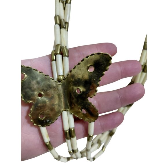 Vintage Multi-Strand White & Brass Beaded Brass Butterfly Pendant Necklace 24" - Picture 10 of 11